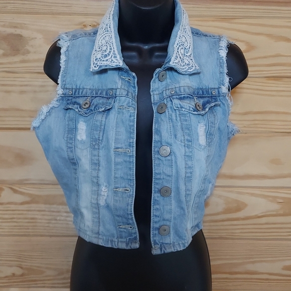 Blue Jean Vest Size Medium - Picture 2 of 8